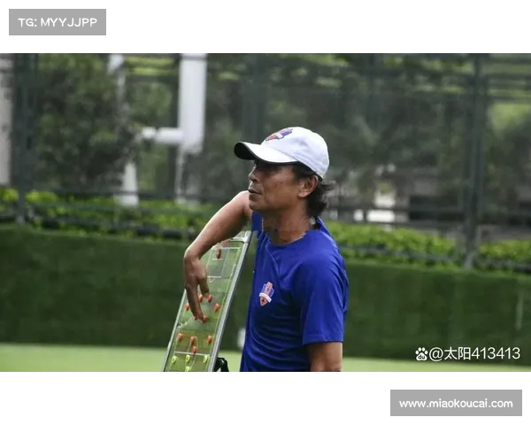 曲刚:明天比赛至关重要 将决定两队未来走势与命运走向 曲刚:明天比赛至关重要 将决定两队未来走势与命运走向